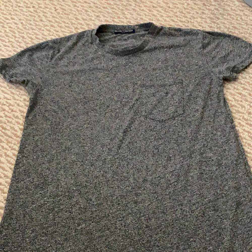 Brandy Melville shirt